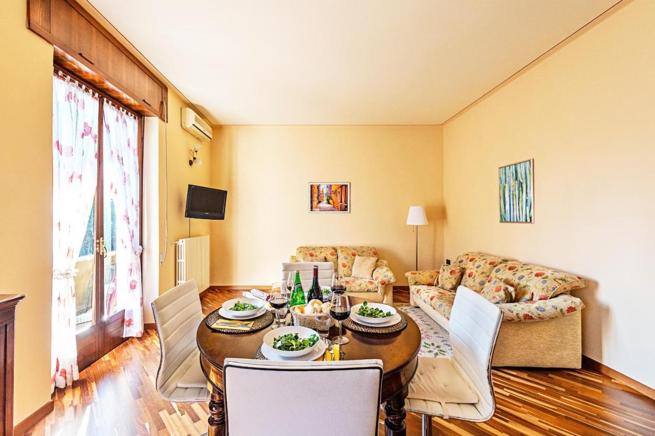 דסנזאנו דל גארדה La Magnolia 2 Apartment By Wonderful Italy מראה חיצוני תמונה